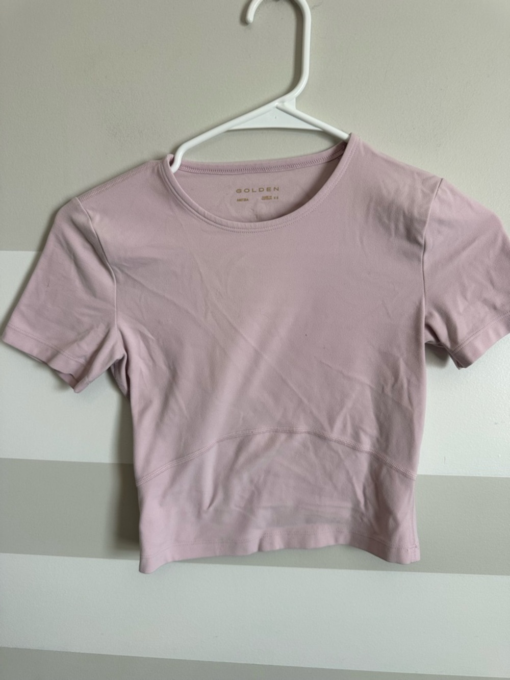 Aritzia TNA butter bound tee pink